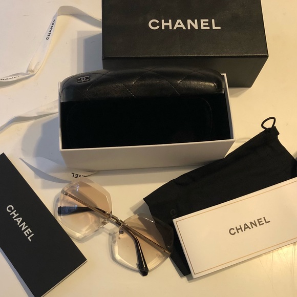 Chanel Round Sunglasses - Picture 2 of 8